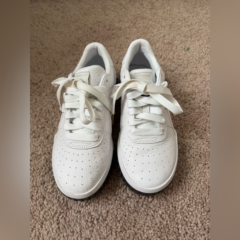 Puma Leather White-Black Sneakers - Picture 3 of 5